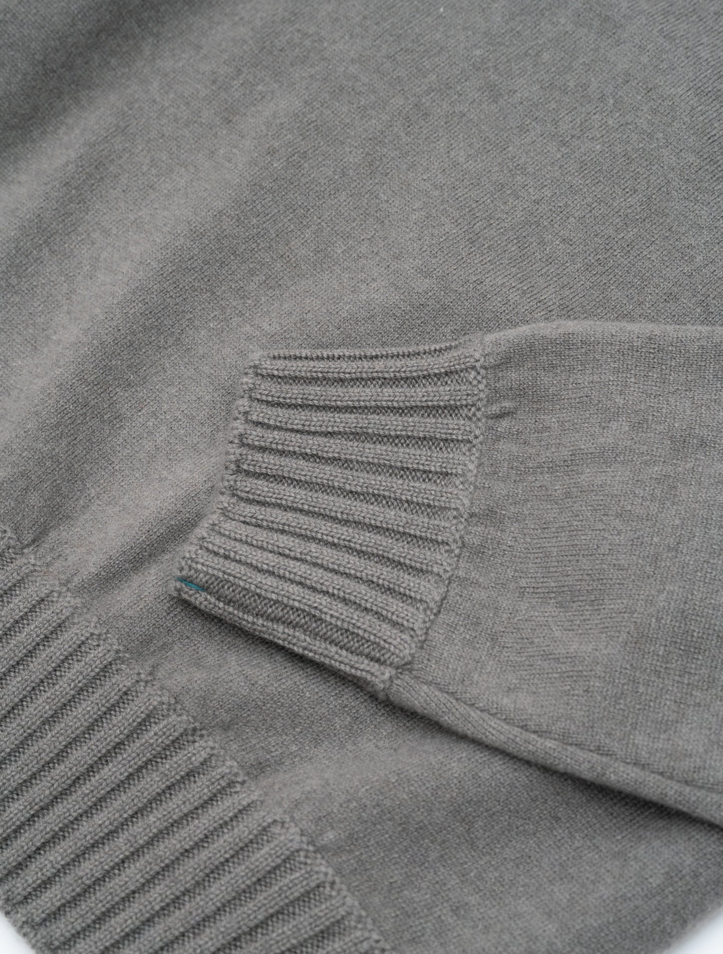 Duvet Cashmere Knitted Crewneck Khaki Green Fioroni Knitwear 48