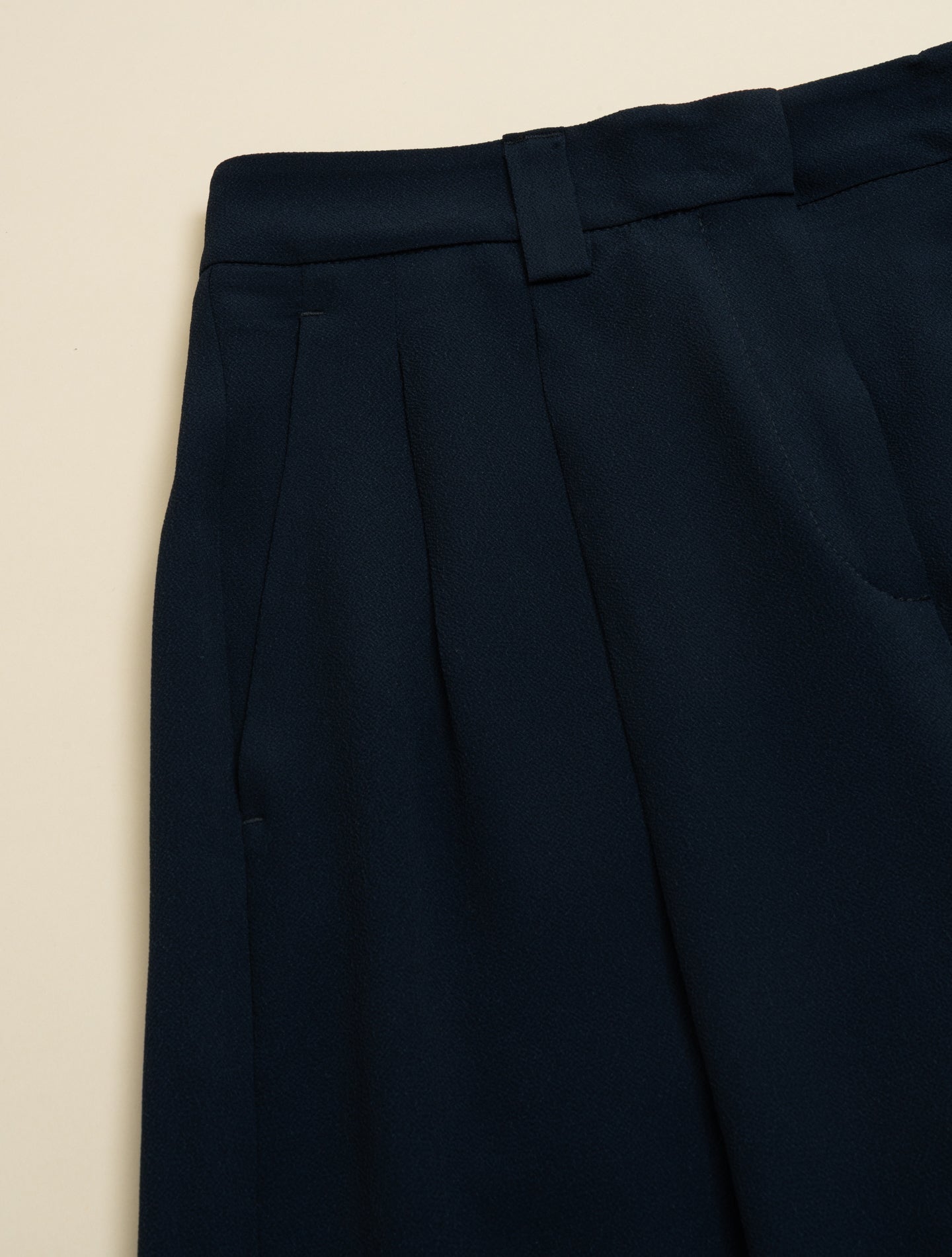 Elodie Pleated Crepe Trousers Navy Slowear Trousers IT 38