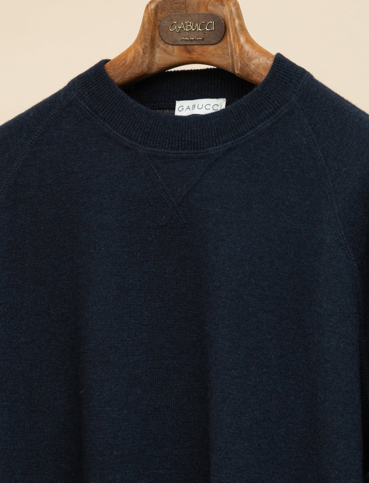 Geelong Crewneck Raglan Sweater Navy Gabucci Knitwear M