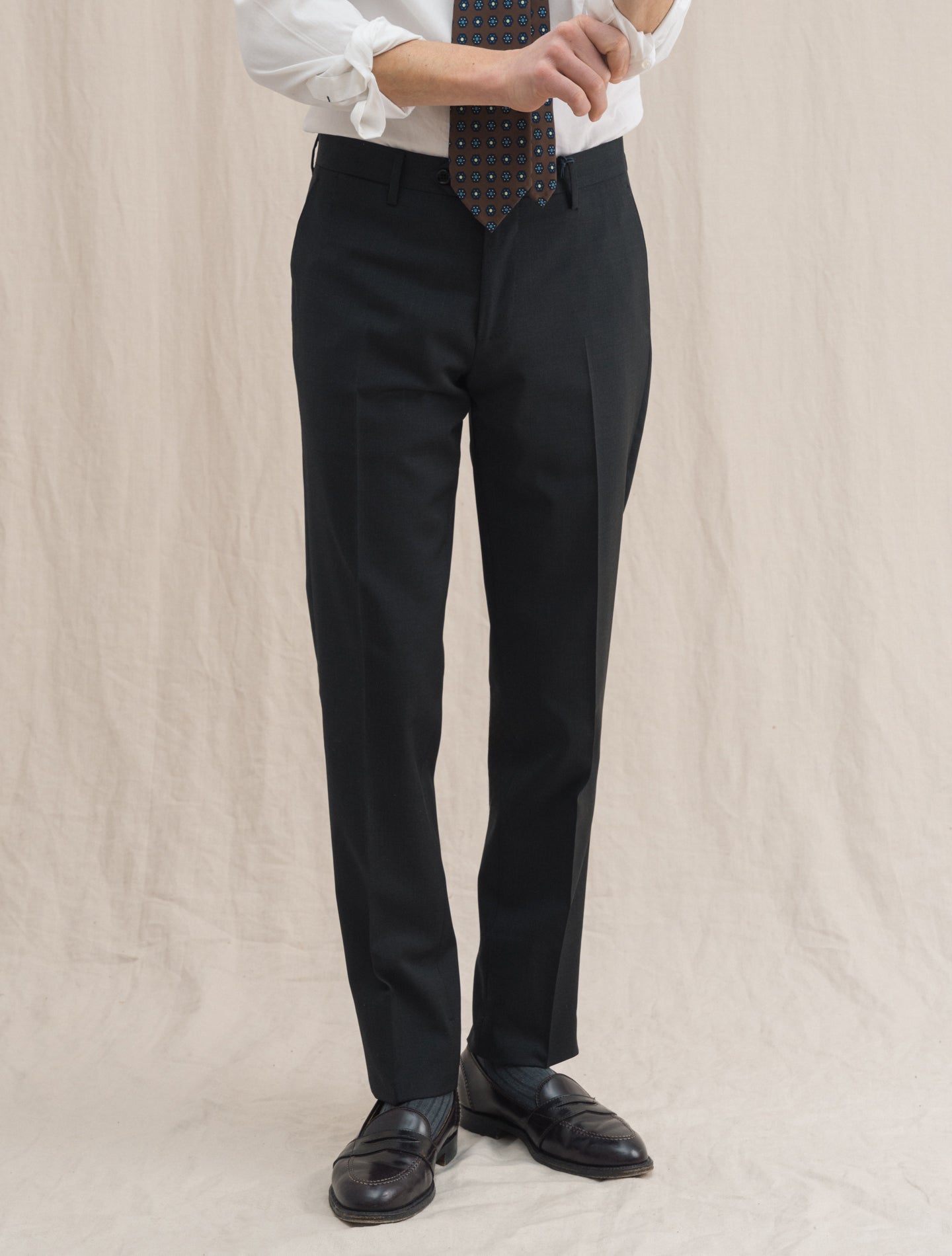 Grey Wool Twill Single Breasted Suit | Gabucci