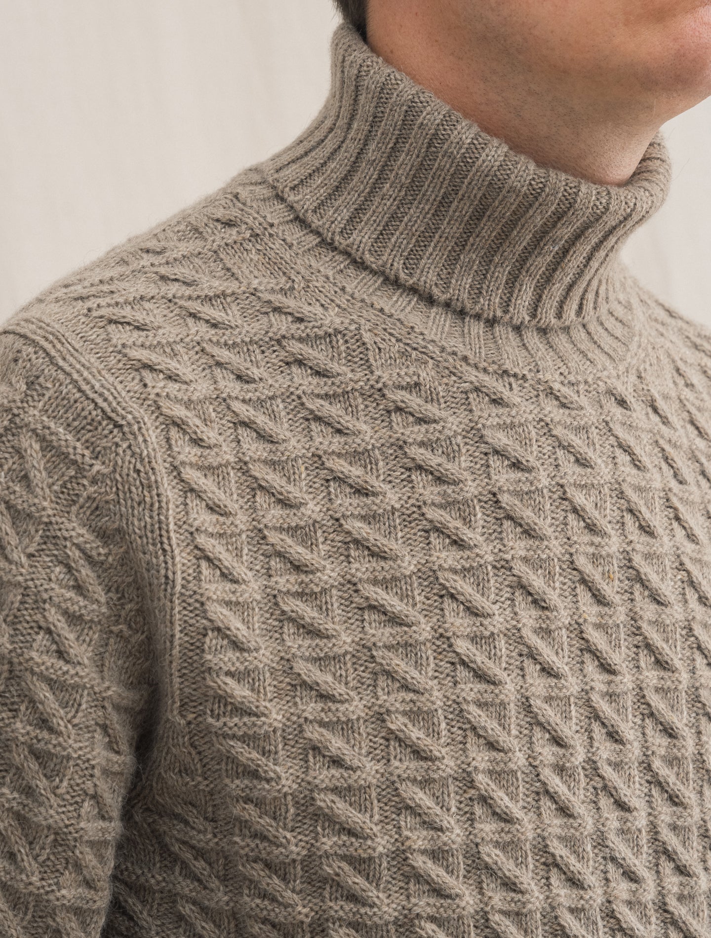 Heavy Knitted Alpaca Rollneck Nougat | Gabucci