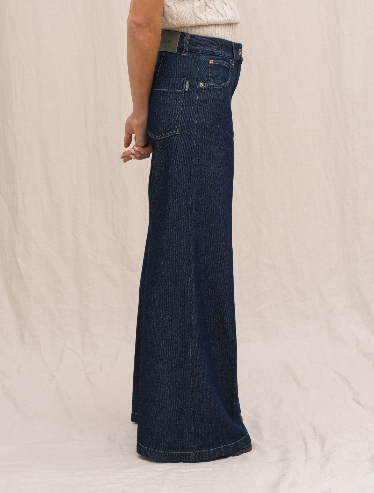 High Rise Wide Denim Rinsed Aspesi Jeans 26