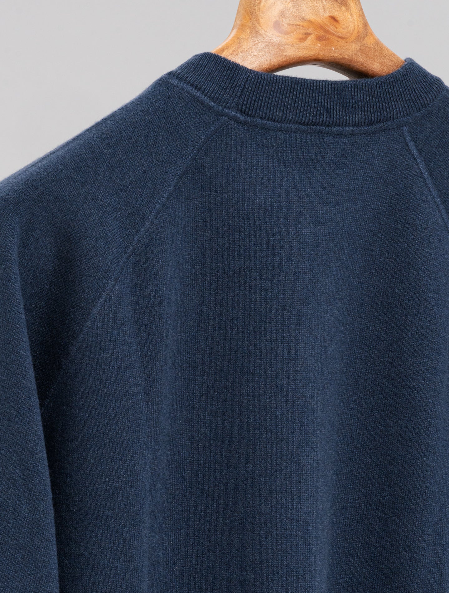 Knitted Cashmere Raglan Sweater Navy Fedeli Knitwear S