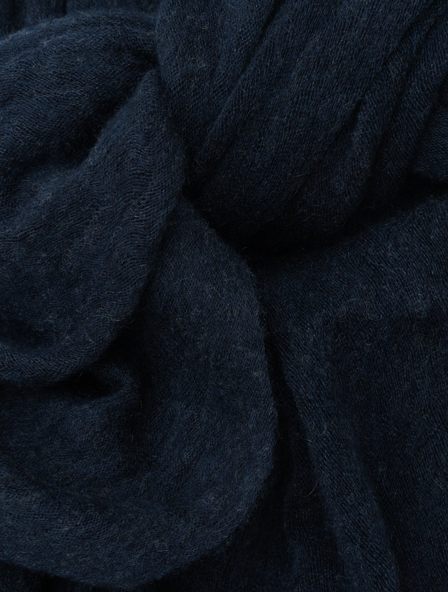 Knitted Cashmere Scarf Navy Fedeli Scarves One Size