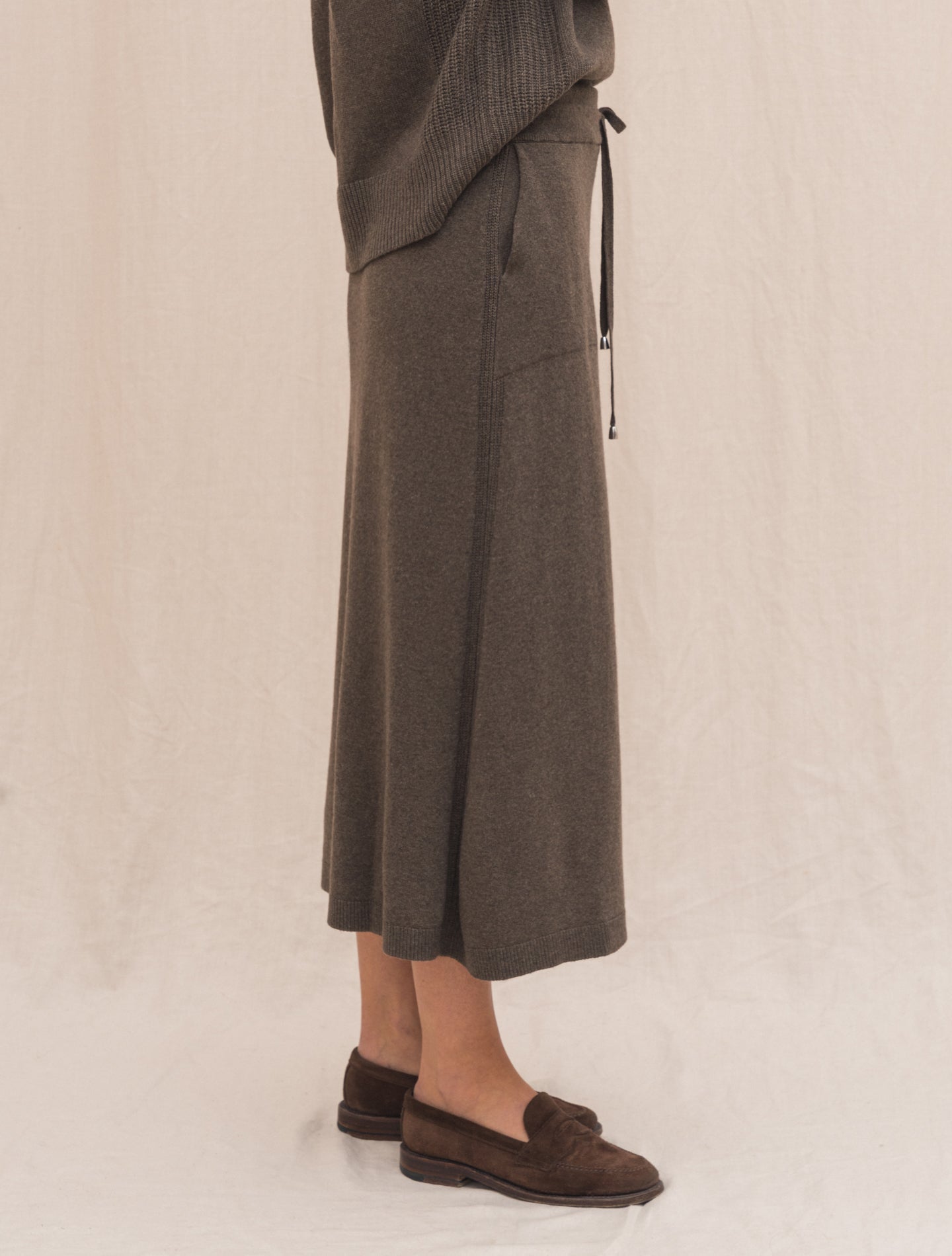 Knitted Skirt with Pockets Brown Morgano Skirts Gabucci