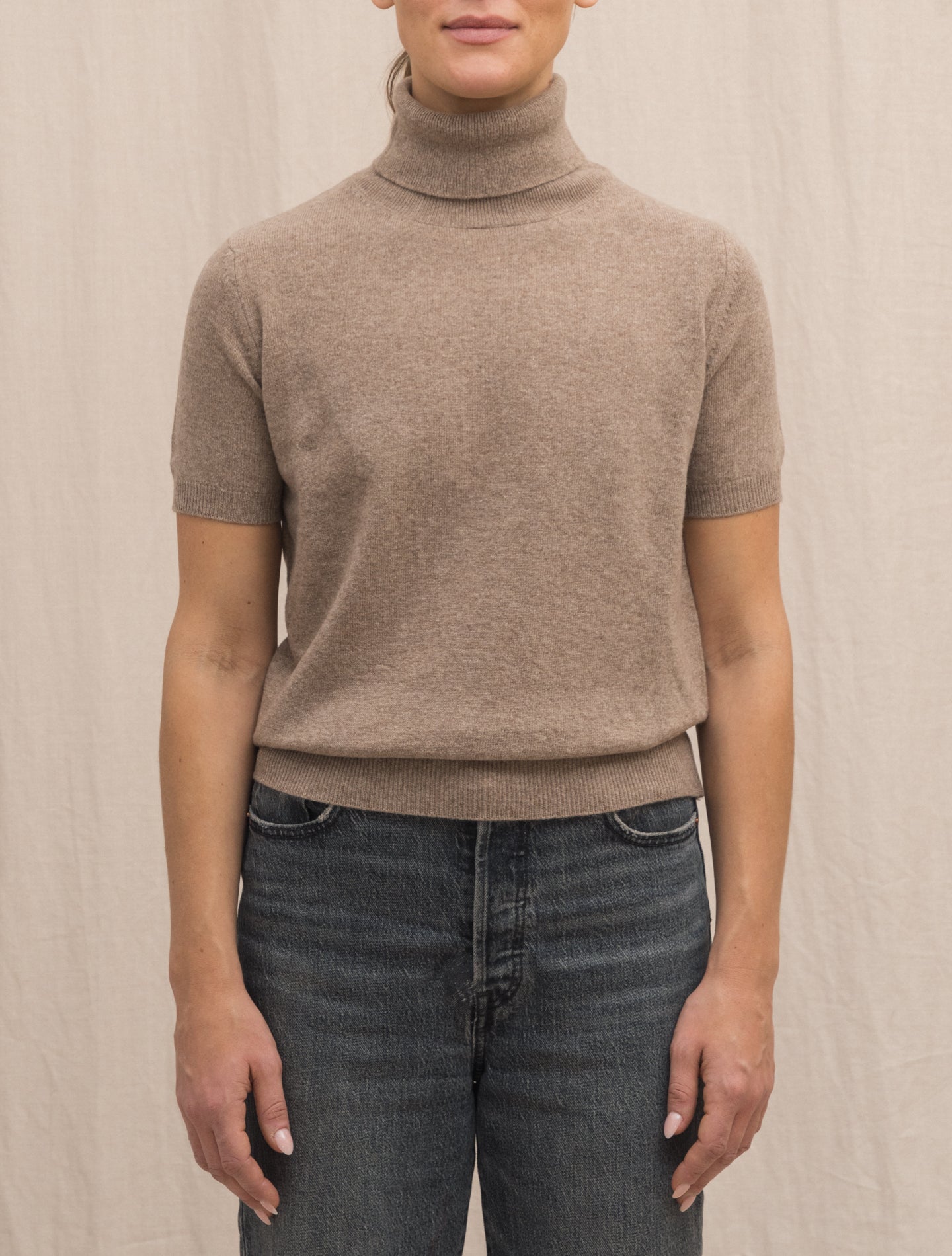 Knitted Wool Cashmere Rollneck Short Sleeve Nougat Morgano Knitwear Gabucci