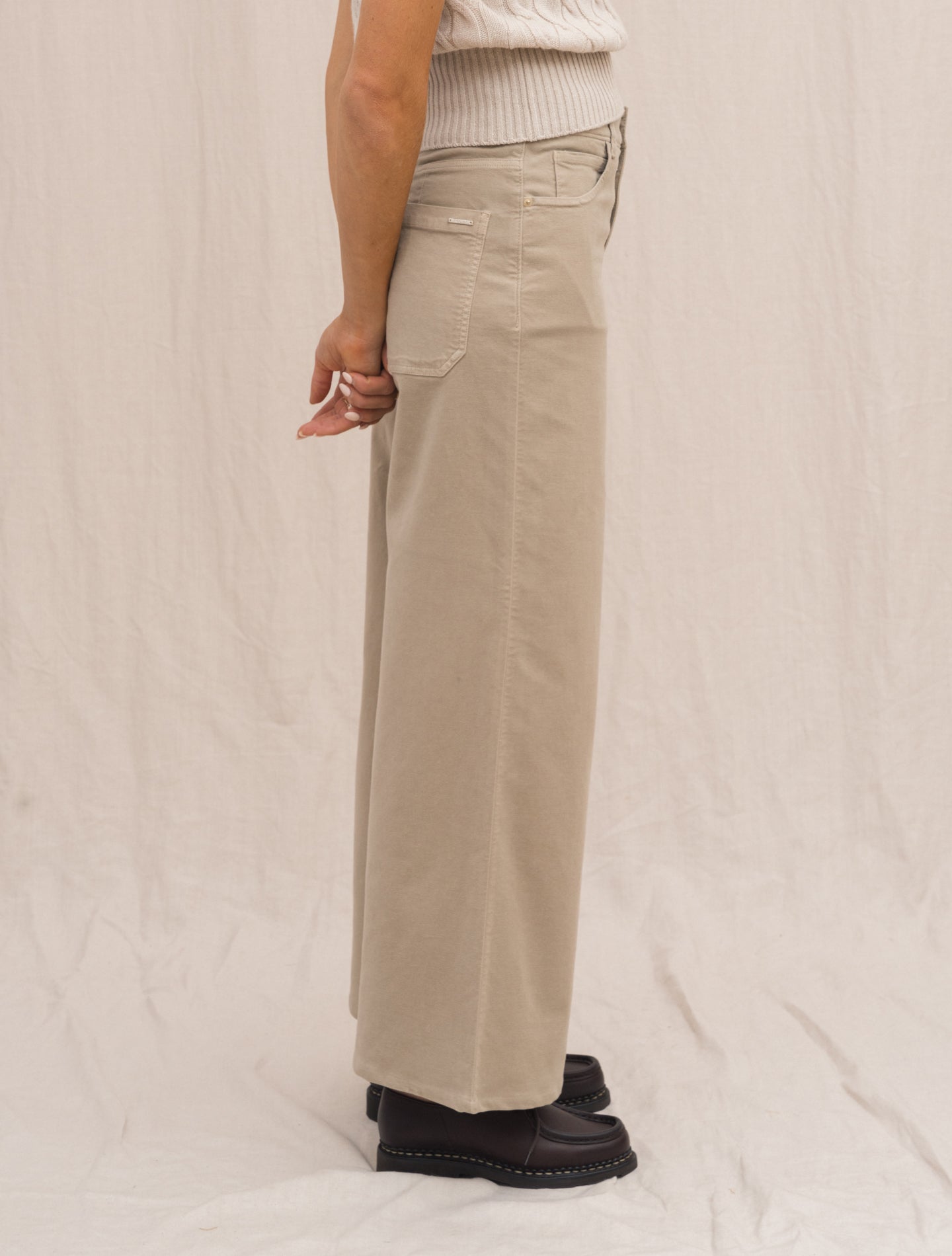 Laila Wide Fit Moleskin Trousers Greige Slowear Trousers 38