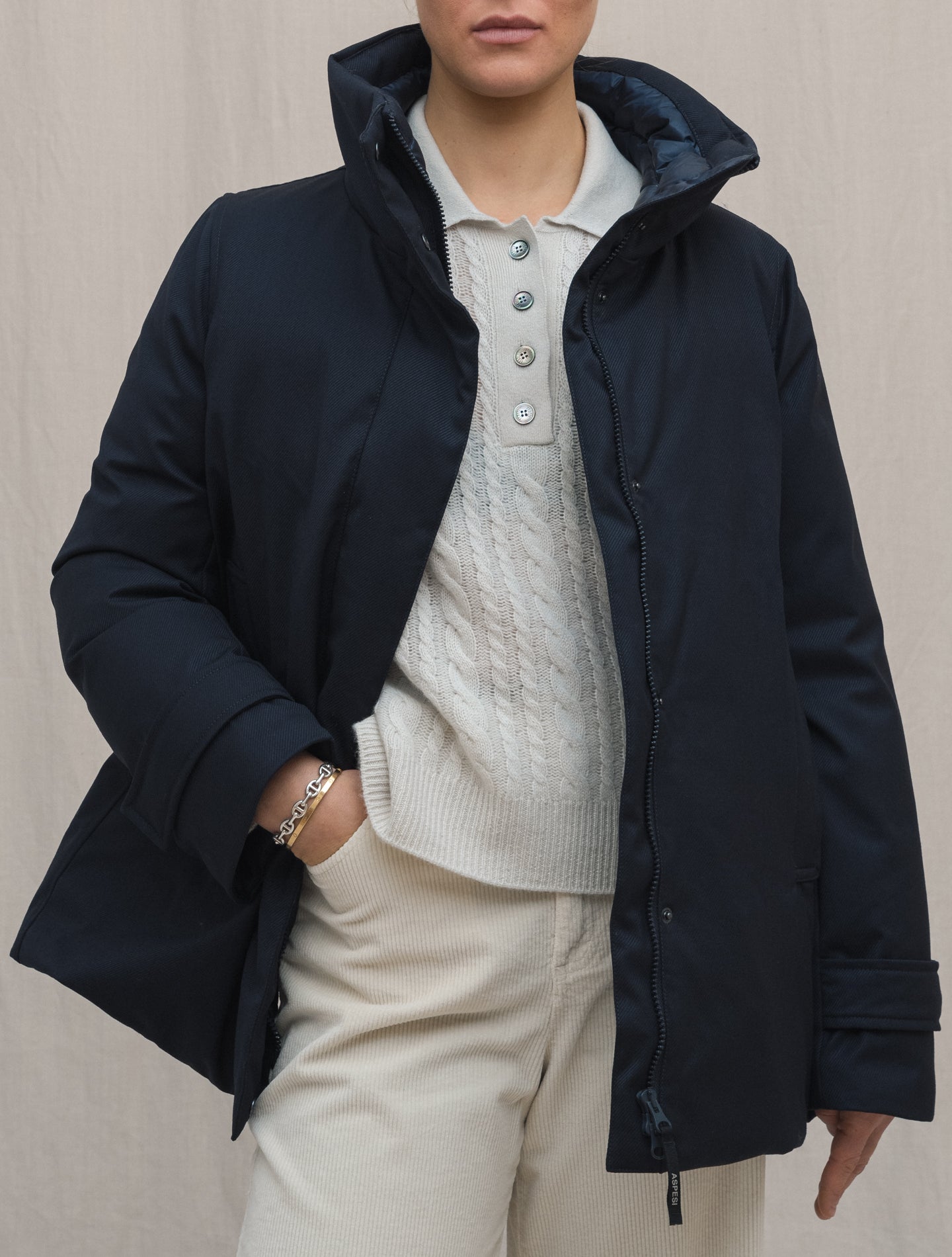 Larry Twill Wool Down Jacket Navy | Gabucci