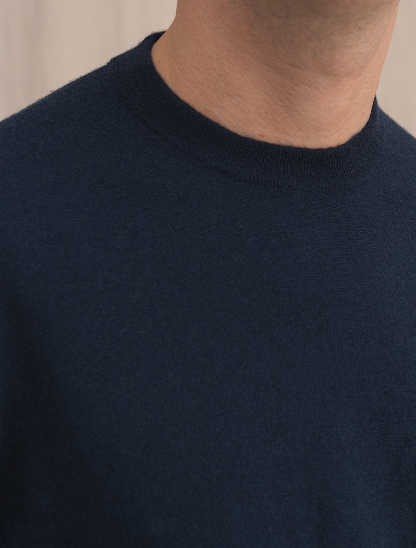 Light Knitted Cashmere Crewneck Navy Gabucci Knitwear 48