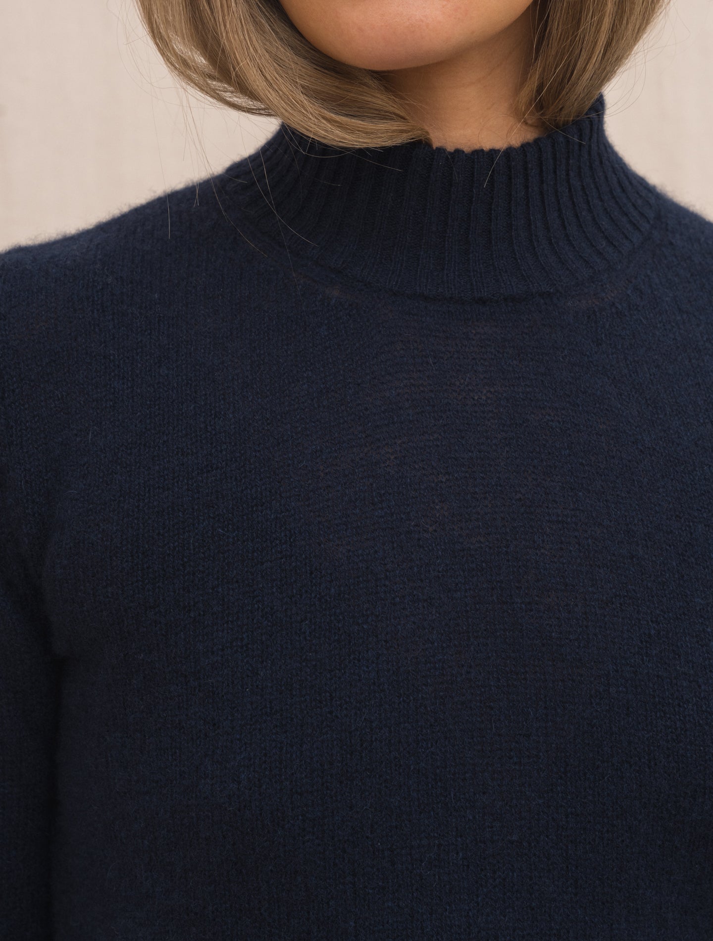 Light Knitted Cashmere Mockneck Navy Fedeli Knitwear IT 38