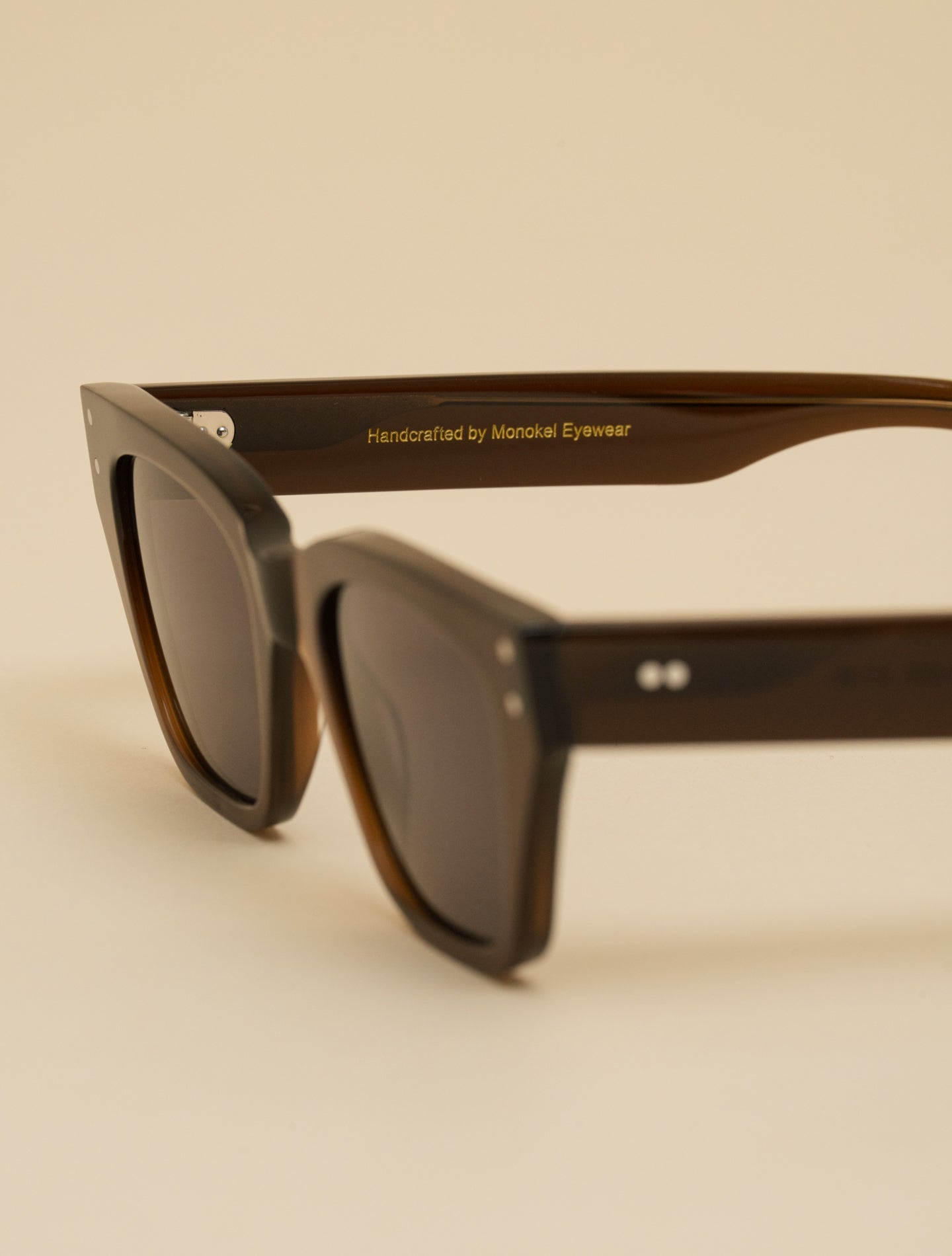 Memphis Sunglasses Chocolate - Brown Lens Monokel Eyewear Sunglasses One Size