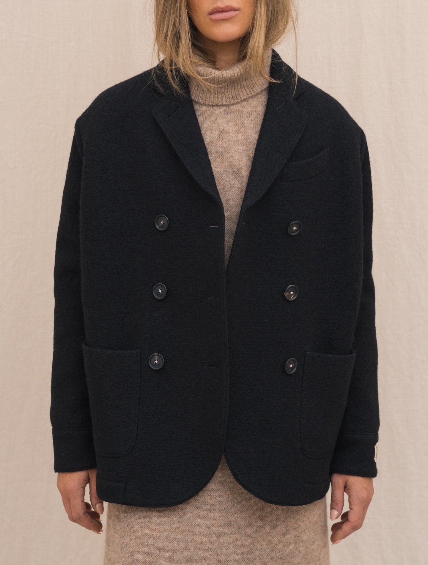 Milyd Boiled Wool Oversize Jacket Black Massimo Alba Outerwear Gabucci