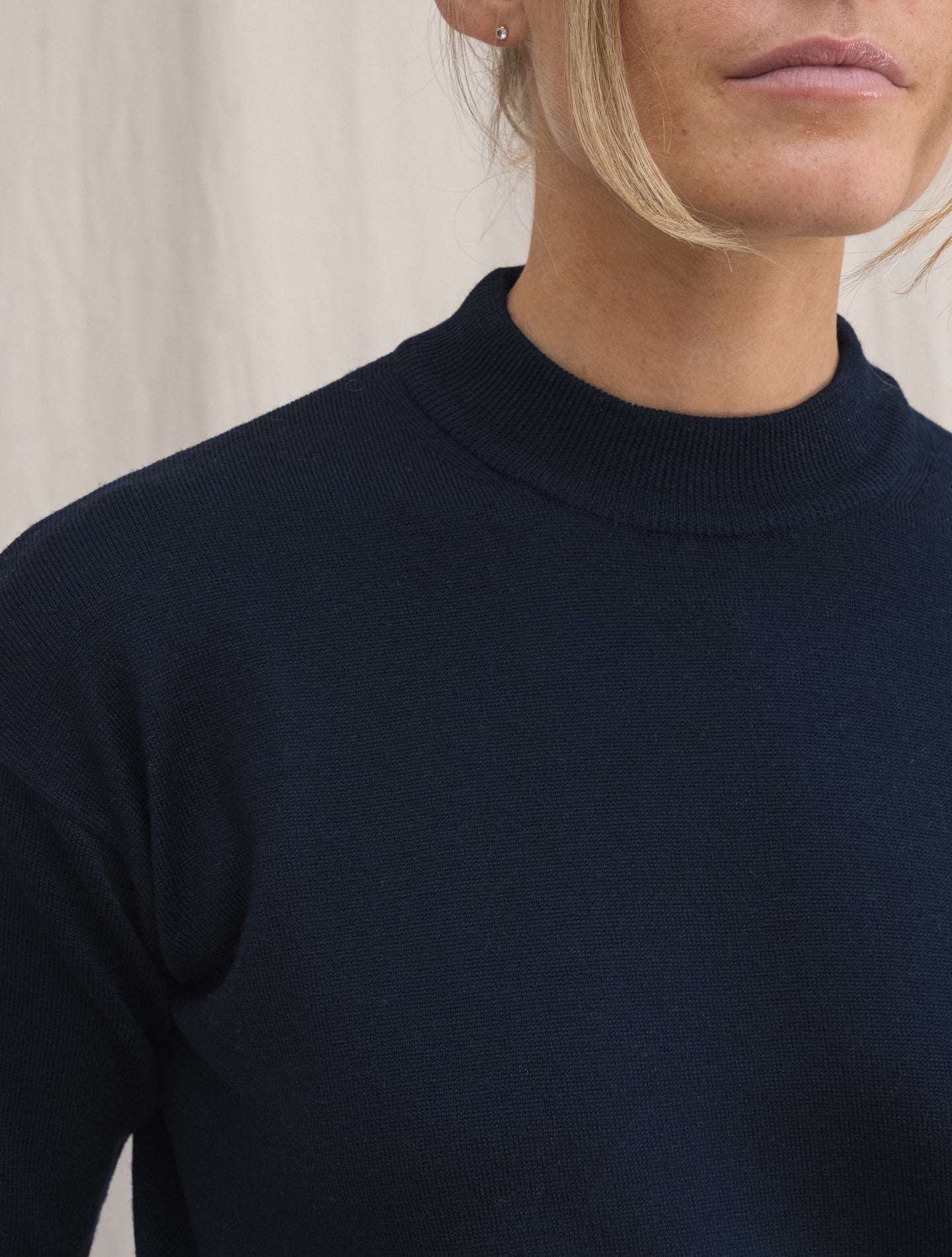 Mockneck Short Sleeve Navy | Gabucci