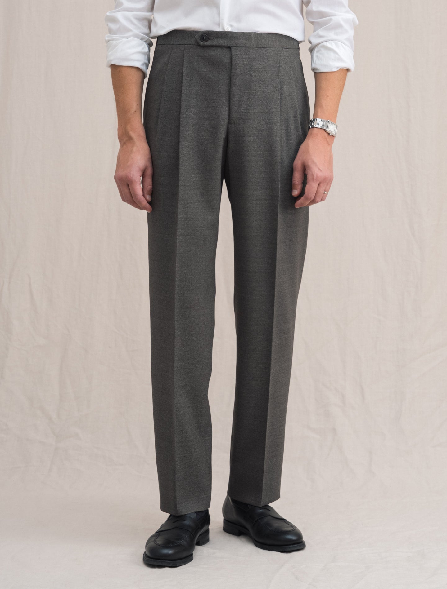 New York Pleated Fresco Trouser Mid grey | Gabucci