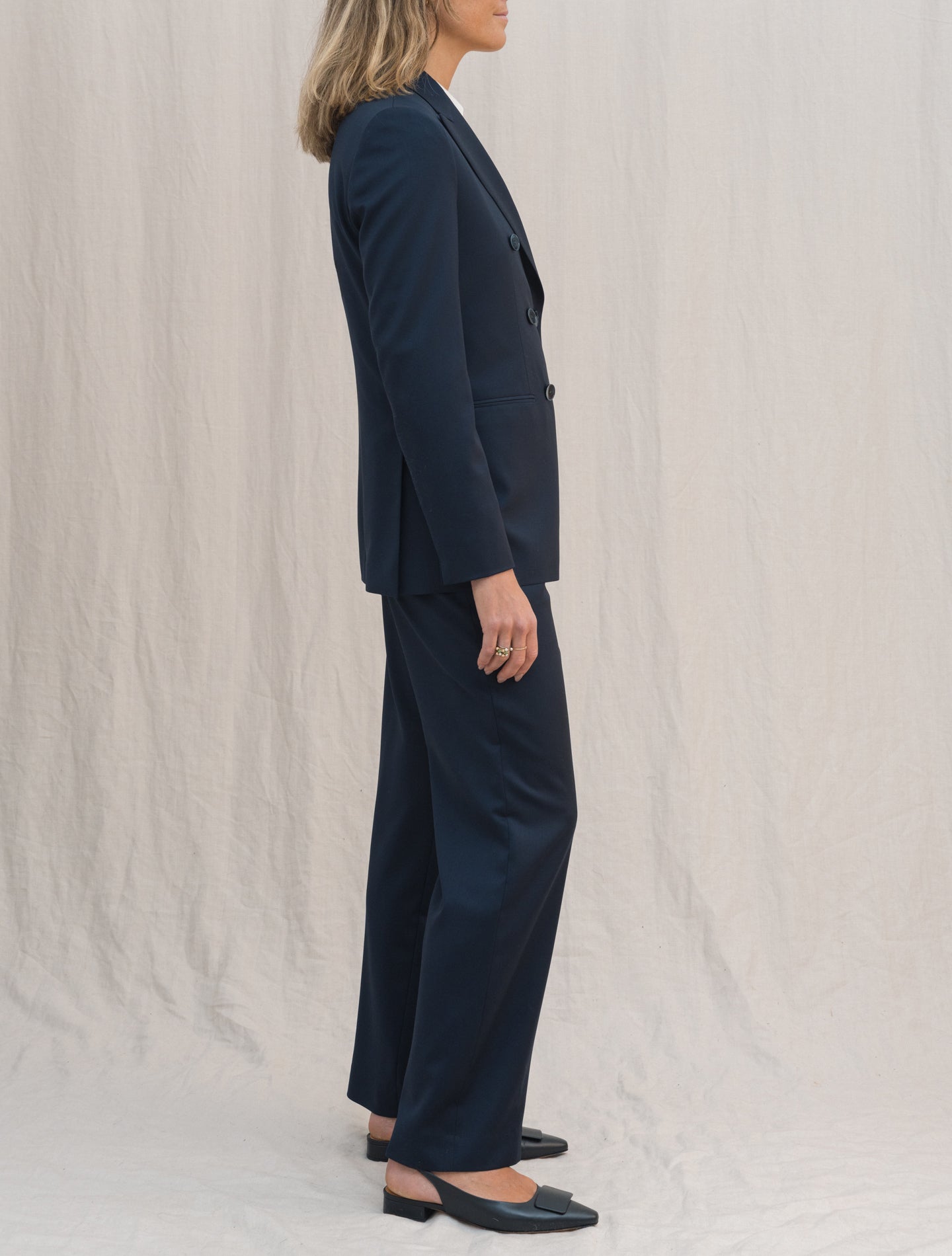 Pleated  Straight-leg Wool Trousers Navy | Gabucci