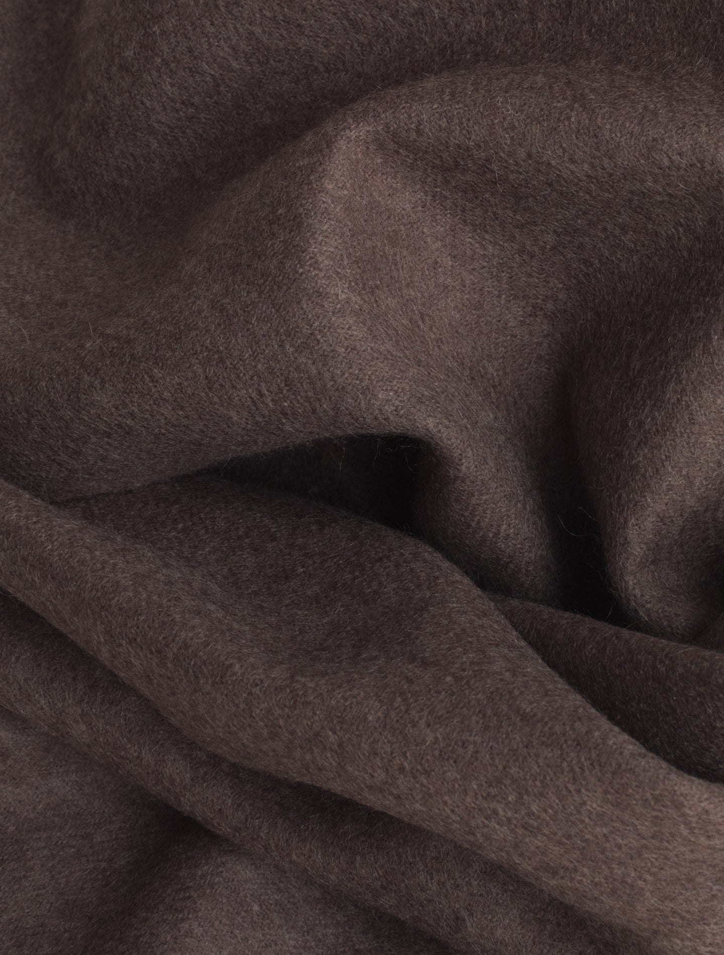 Solid Cashmere Scarf Brown | Gabucci