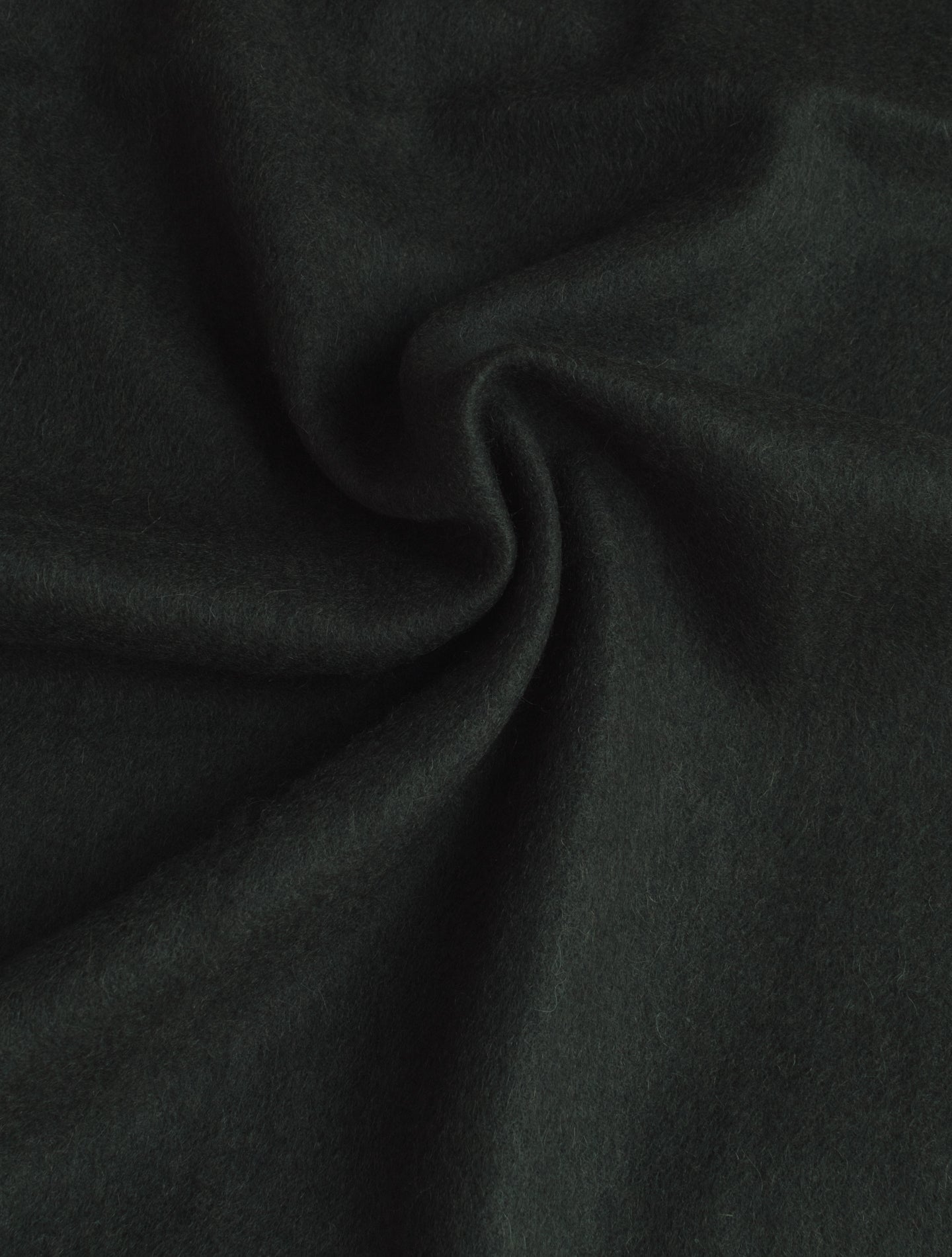 Solid Cashmere Scarf Green | Gabucci