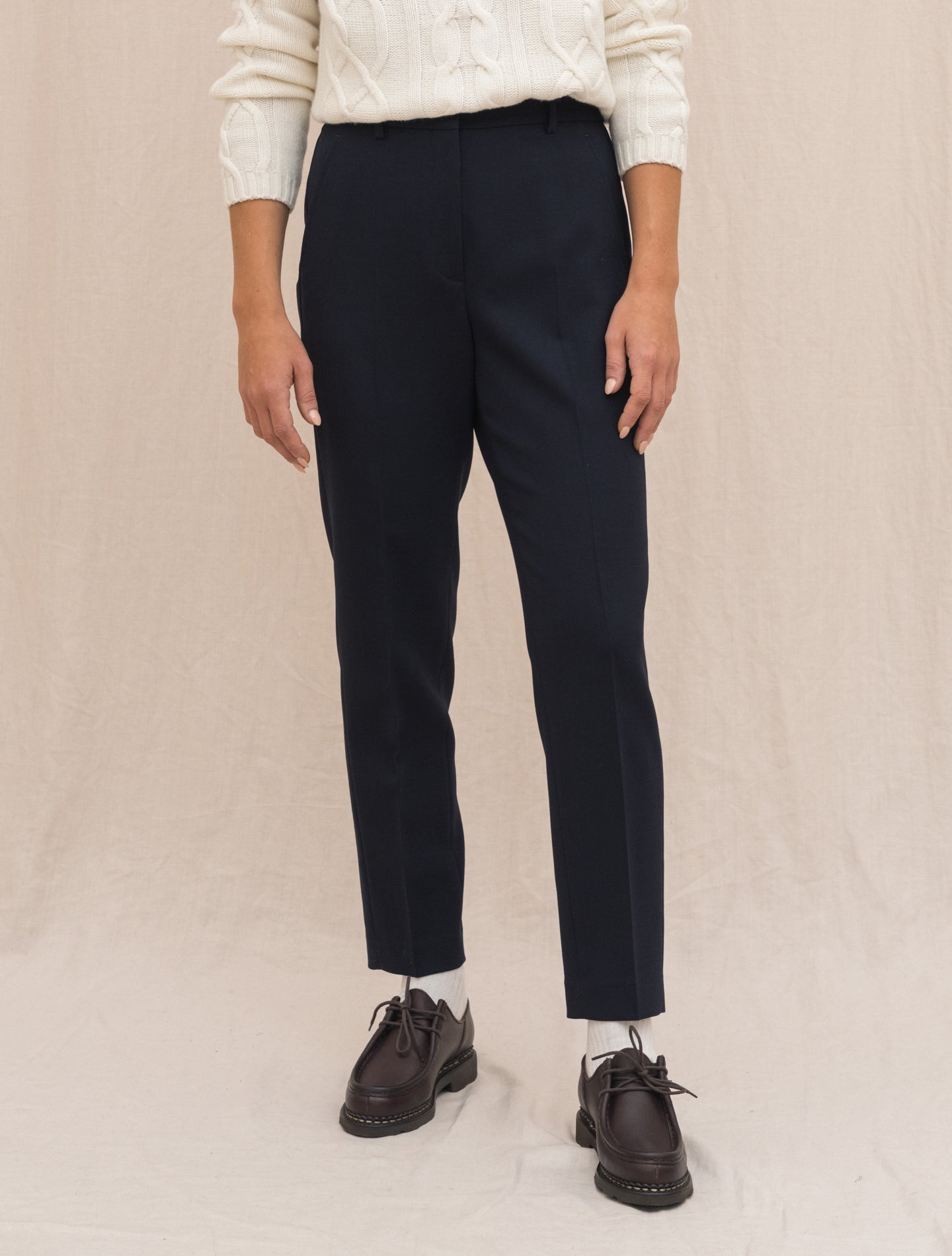 Stretch Wool Taperd fit Trousers Navy Slowear Trousers IT 38