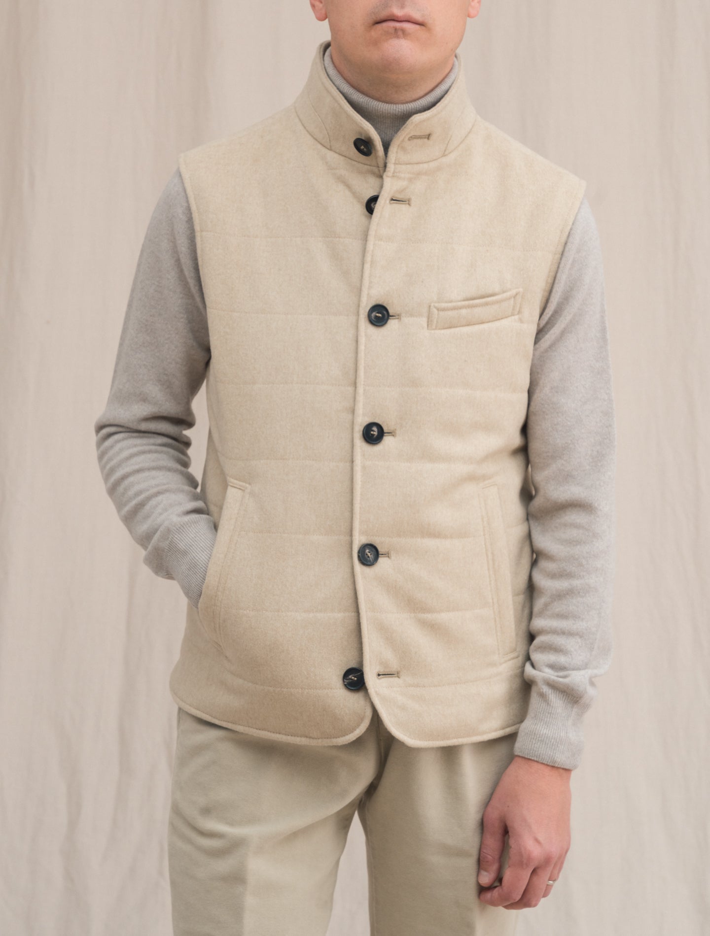 Wool Cashmere Vest Oatmeal Manto Outerwear 48