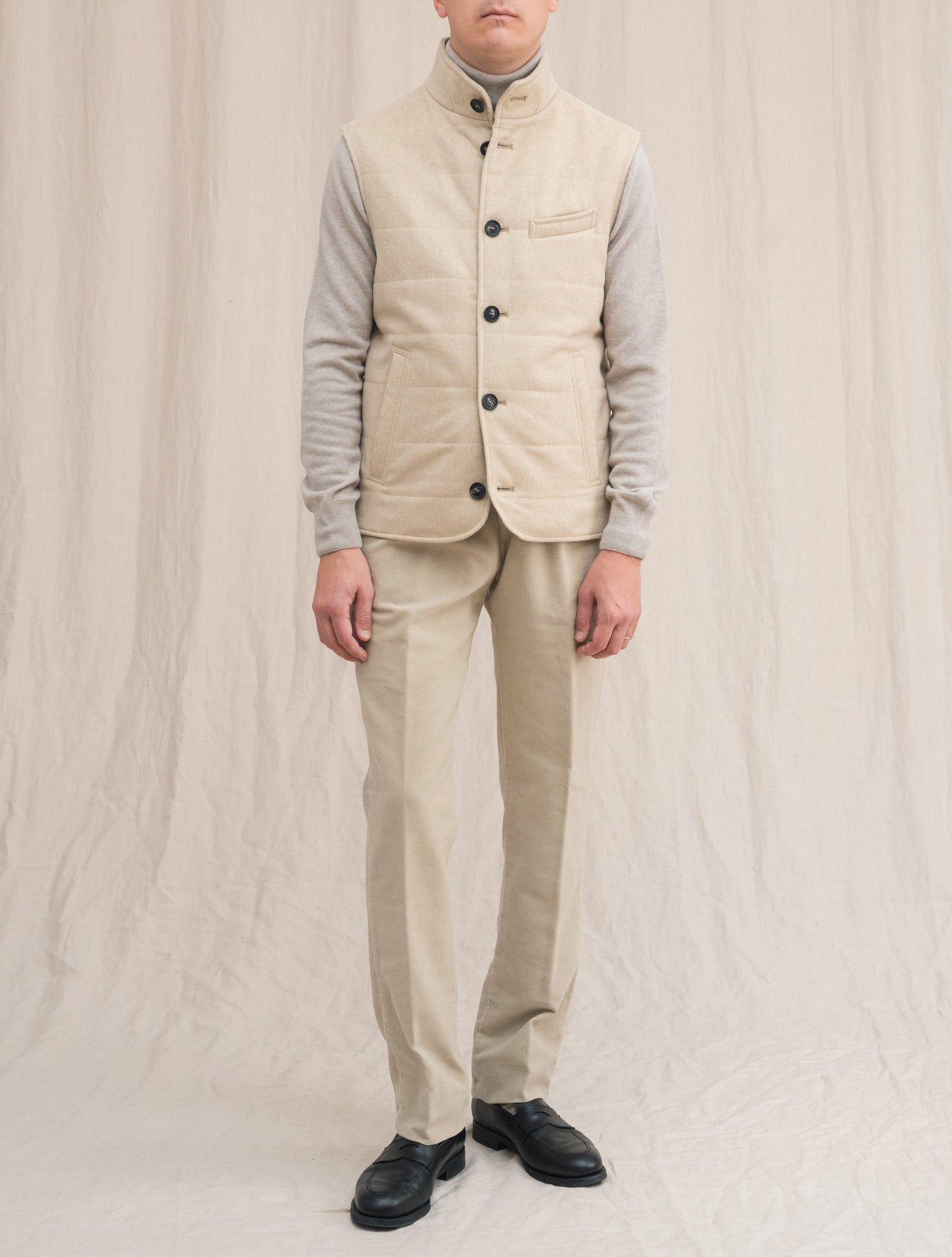 Wool Cashmere Vest Oatmeal | Gabucci