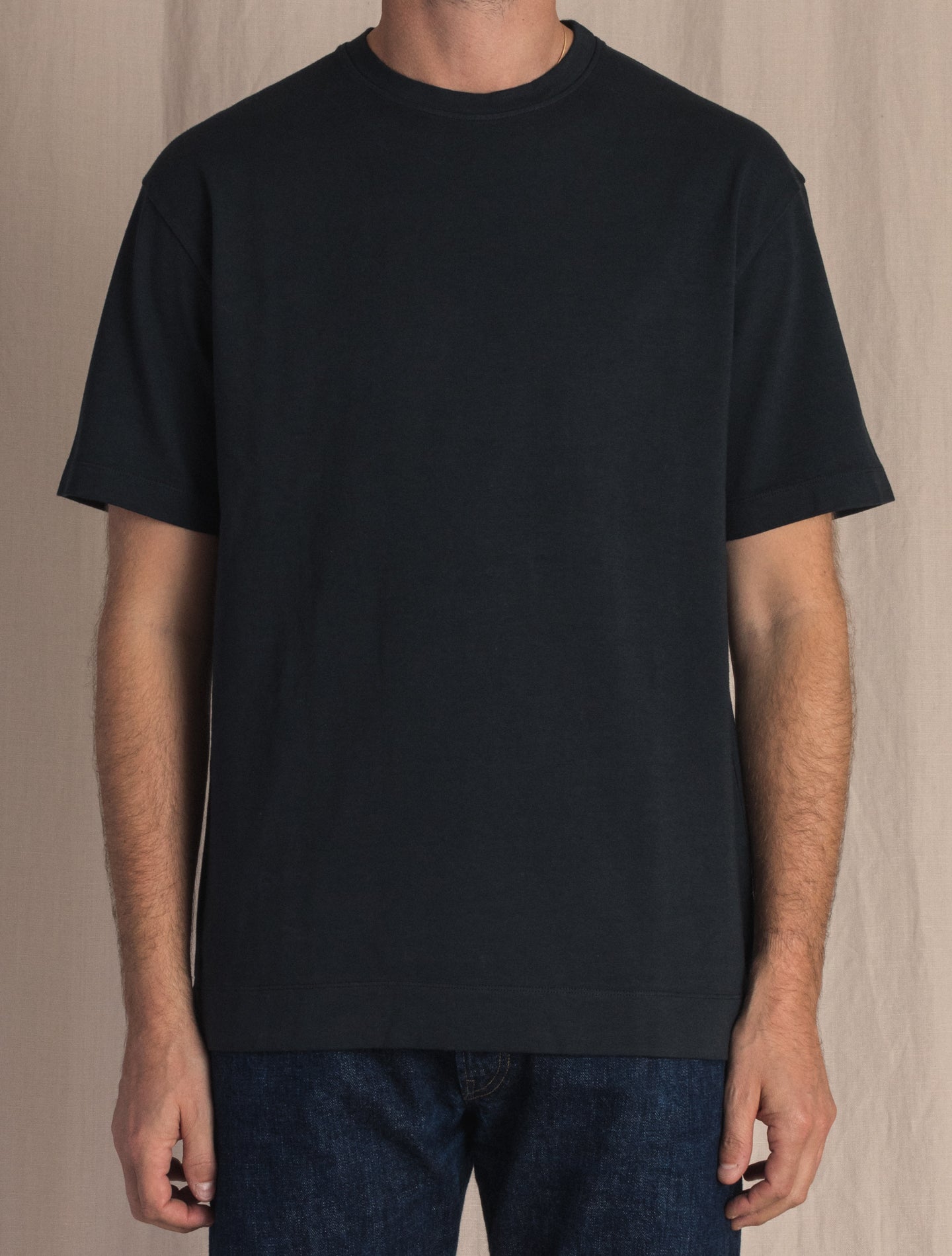 Black Nevis Cotton T-shirt | Gabucci