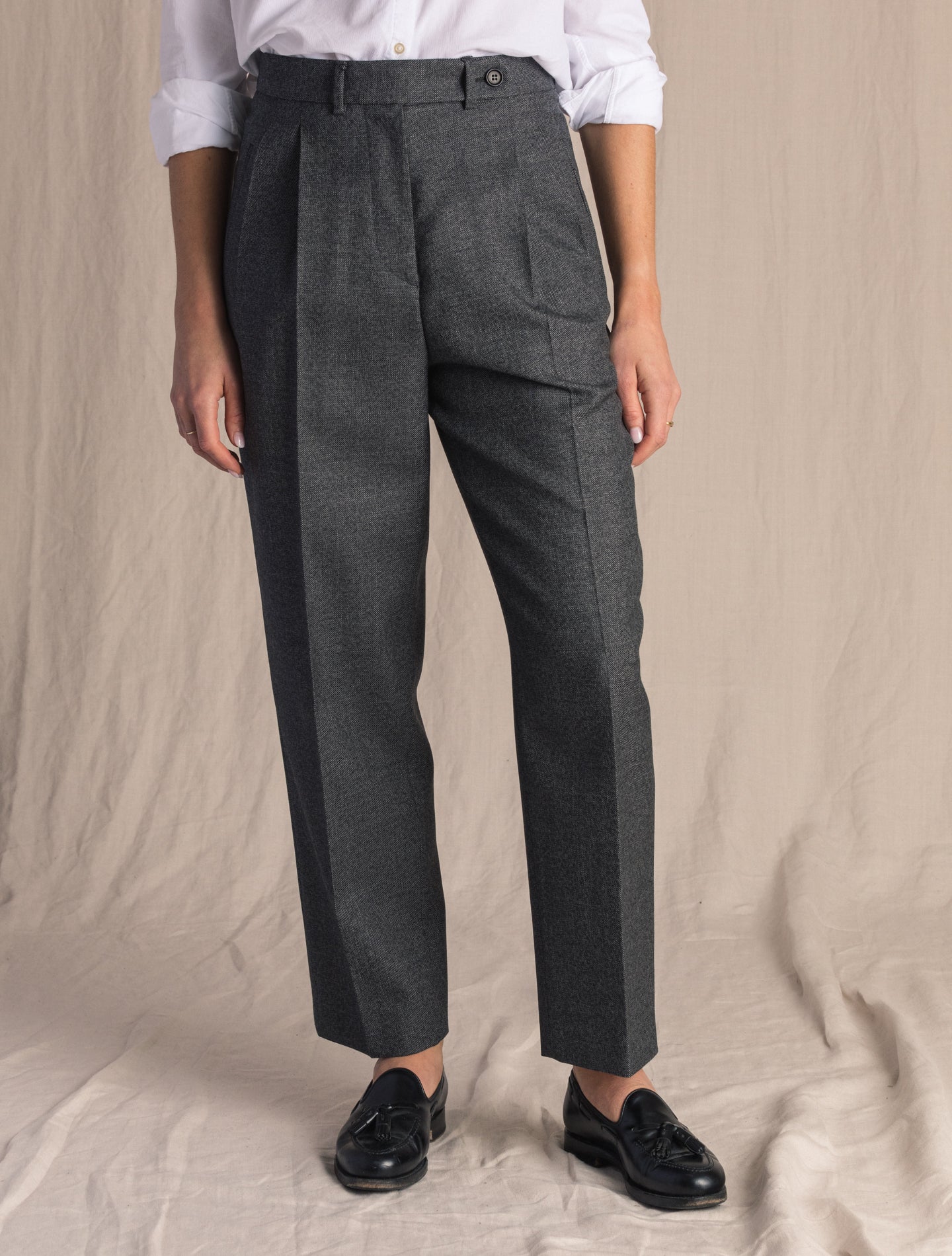 Charcoal Pleated Wool Trouser | Gabucci