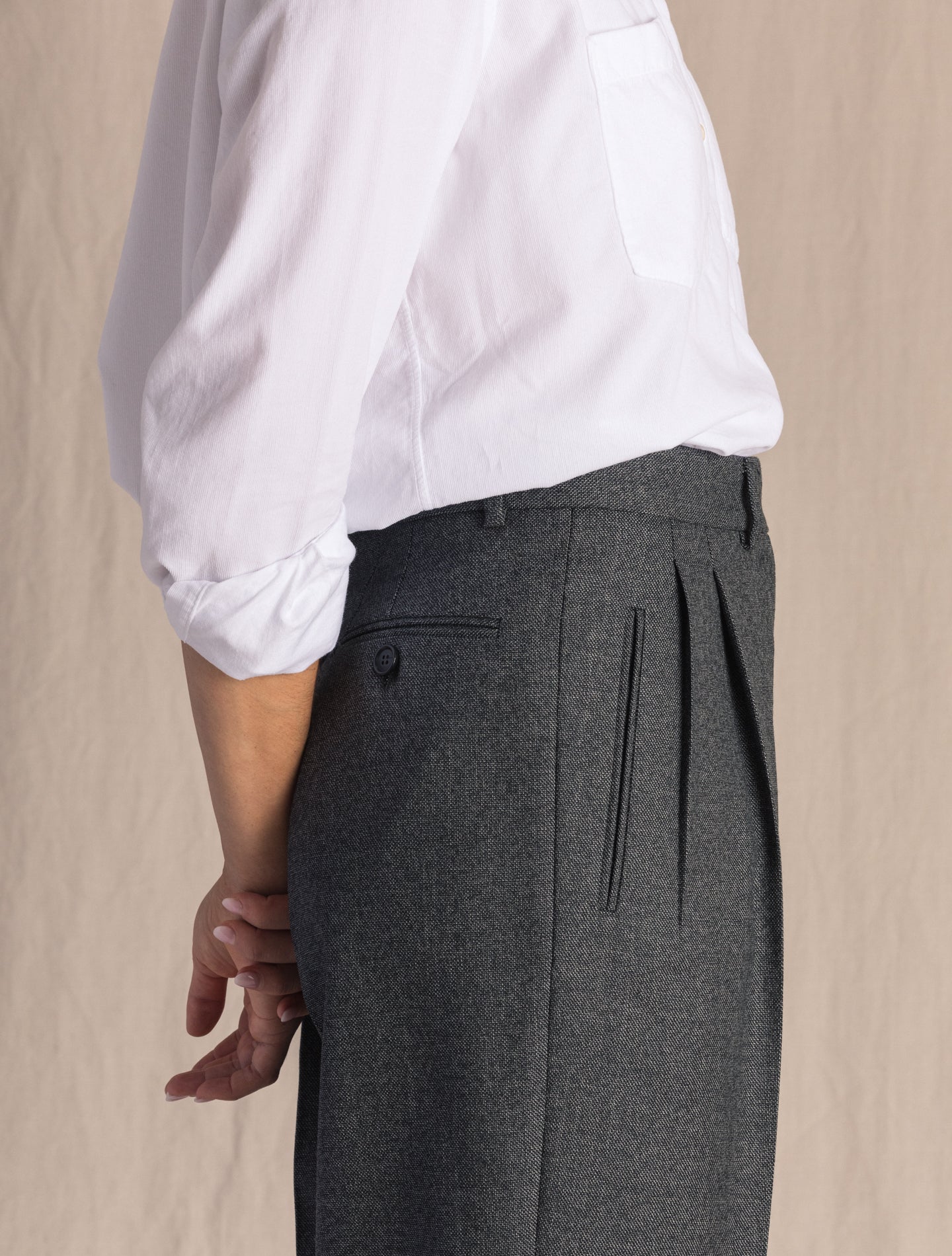 Charcoal Pleated Wool Trouser | Gabucci