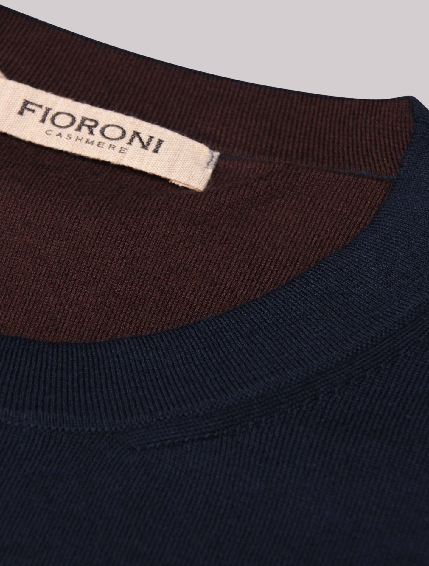 Fine Crewneck Short Sleeve Navy Fioroni Knitwear 46