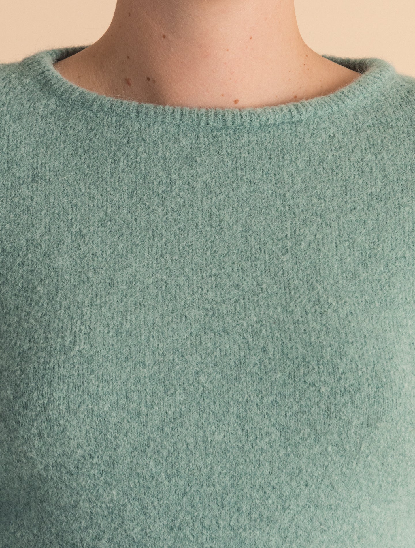 Green Wool Alpaca Crewneck Sweater | Gabucci