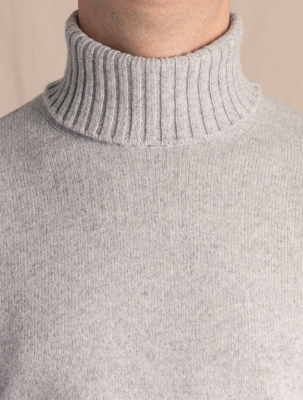 Rollneck Heavy Melange Gabucci Grey – Knitted