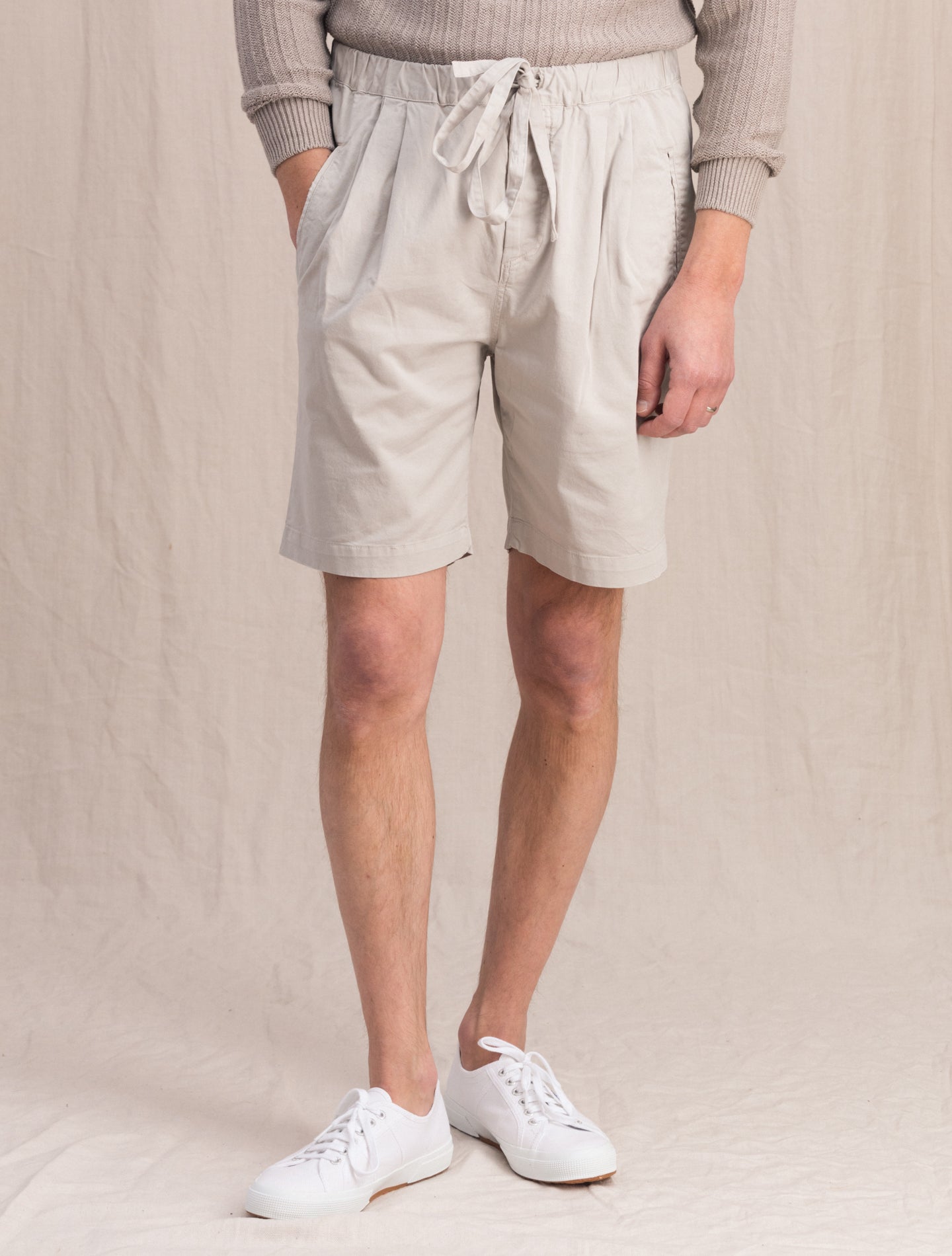 Kevin Pleated Shorts Stone Massimo Alba Shorts S