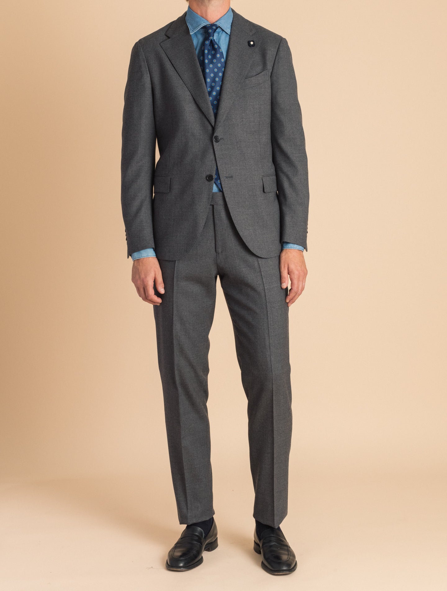 Mid Grey Twill Single breasted Wool Suit | Gabucci